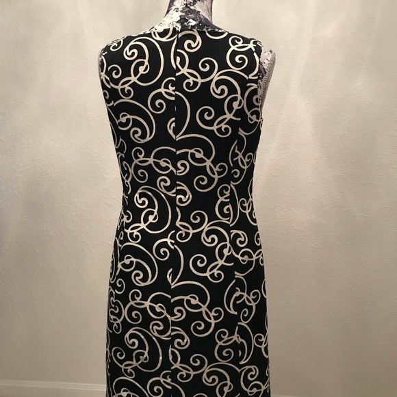 Ann Taylor Black and White Sheath Dress - Picture 3 of 3